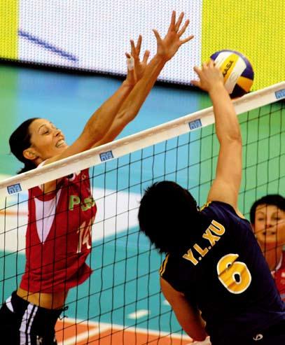 Week 1 Rzeszow China beat Poland 3-2 Duration 2:18 The fourth match in Rzeszow was a long, five-set struggle.