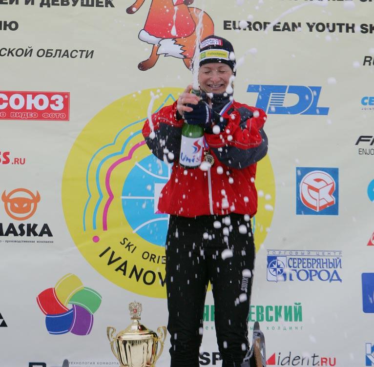 Stine wins all In February this year, Stine Hjermstad Kirkevik won the overall World Cup in ski orienteering.
