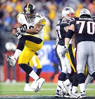 Defense reigns as Steelers crush Patriots, 33-10 http://www.post-gazette.com/pg/08336/931934-66.