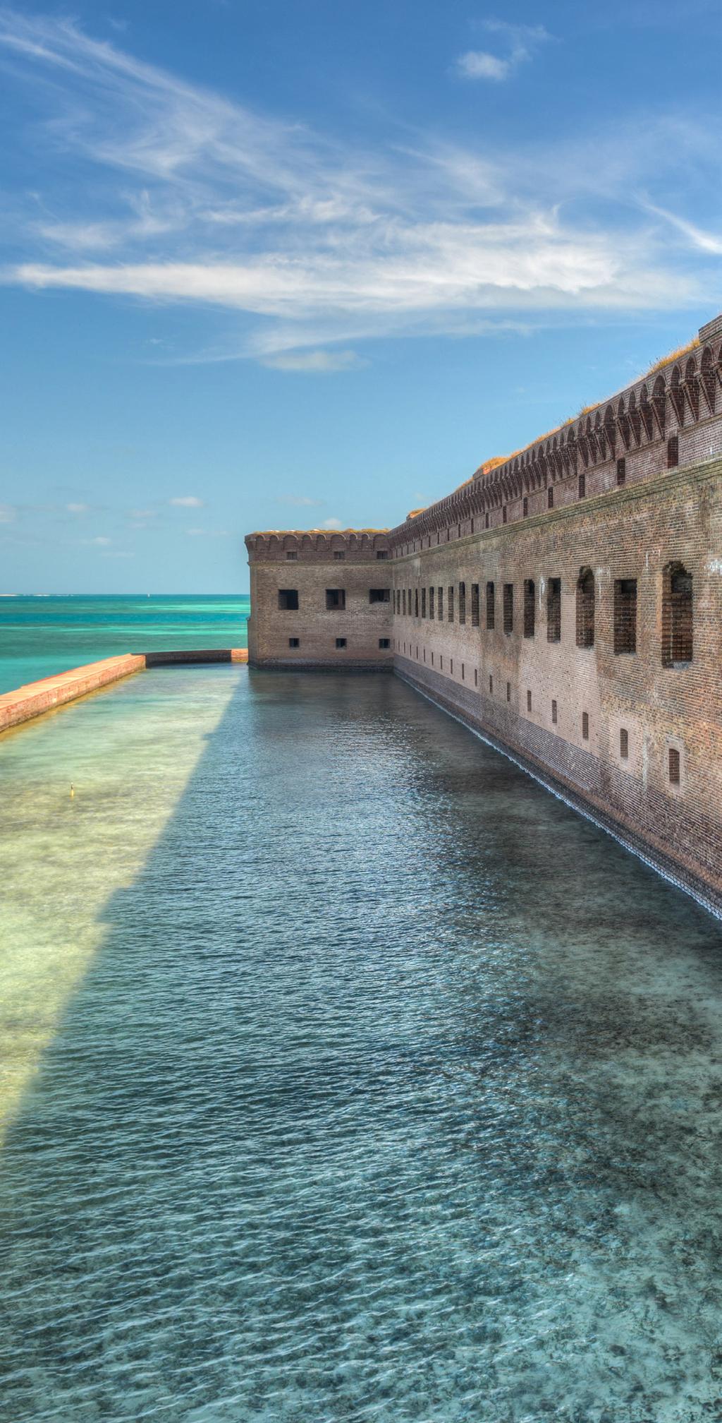 DAY 3: DRY TORTUGAS HISTORY WRAPPED IN NATURAL SPLENDOR Enjoy a light breakfast on the aft deck while your yacht embarks on the 70-mile cruise to the Dry Tortugas today.