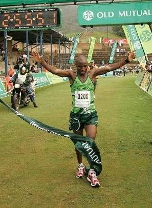 CURRICULUM VITAE: Lucas Nonyana SURNAME: Nonyana FIRST NAMES: Lucas COUNTRY: RSA DATE OF BIRTH: 2 August 1979 PERSONAL BEST PERFORMANCES Marathon 2:21:56 Durban (RSA) 2009 50 km Road 2:56:19
