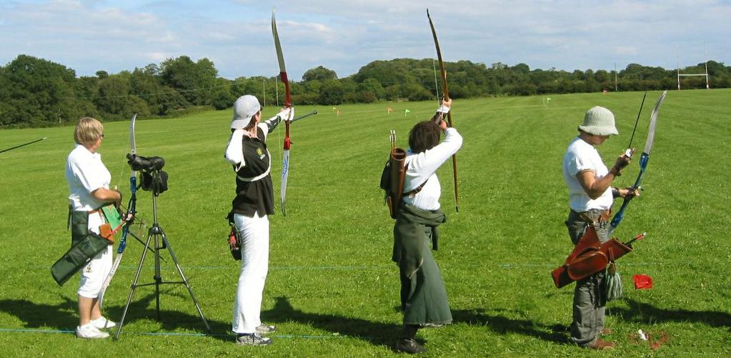 Safe Clout Shooting The Need for Instruction GNAS / Archery GB Rules of Shooting insist that Archers are given Instruction before shooting Clout.