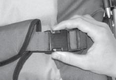 ROCKER OPERATION USING THE HARNESS C To release the buckle, squeeze the top and bottom