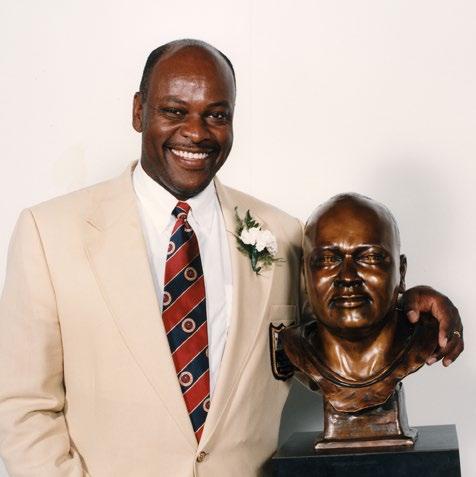 MAY 10-15, 2016 DWIGHT STEPHENSON PRO FOOTBALL HALL OF FAMER Dwight Stephenson, a second-round pick and the 48th player selected in the 1980 NFL Draft, excelled at center for the Miami Dolphins for