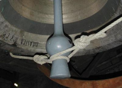 Make sure that it s parallel to the wheel and fixed centrally, or it may slip sideways. To remove the silencer simply slip the two nooses off the clapper and it s ready for next time.