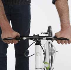 Assembly IMPORTANT: After fitting the handlebar check carefully before your first ride. Loose or incorrect fitting of the handlebar can lead to loss of control and the risk of serious injury.