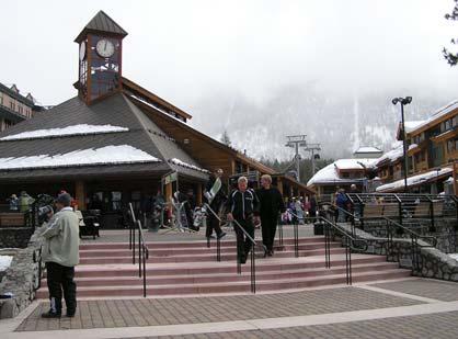 23 Figure 5. Heavenly Village, Nevada. The plaza and gondola help to link the resort to the south side of Lake Tahoe. Figure 6. Copper Mountain, Colorado.