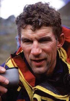 Z odličnimi vzponi niso skoparili tudi drugi alpinisti. Silvo Karo je nadaljeval odmevne vzpone v Patagoniji, plezal pa je tudi v stenah nad Chamonixom v Franciji.