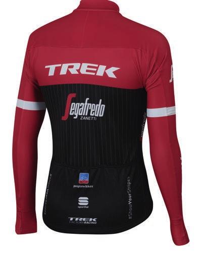 BodyFit Pro construction fine tuned on our World Tour riders TDTxp body for extra core warmth and moisture