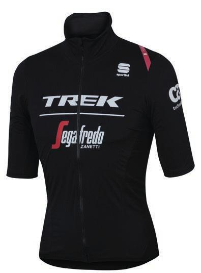 4717011 TREK-SEGAFREDO BODYFIT PRO RACE WIND VEST 267 SIZES: S - 3XL A team favorite with extra wind protection that doesn t compromise performance.
