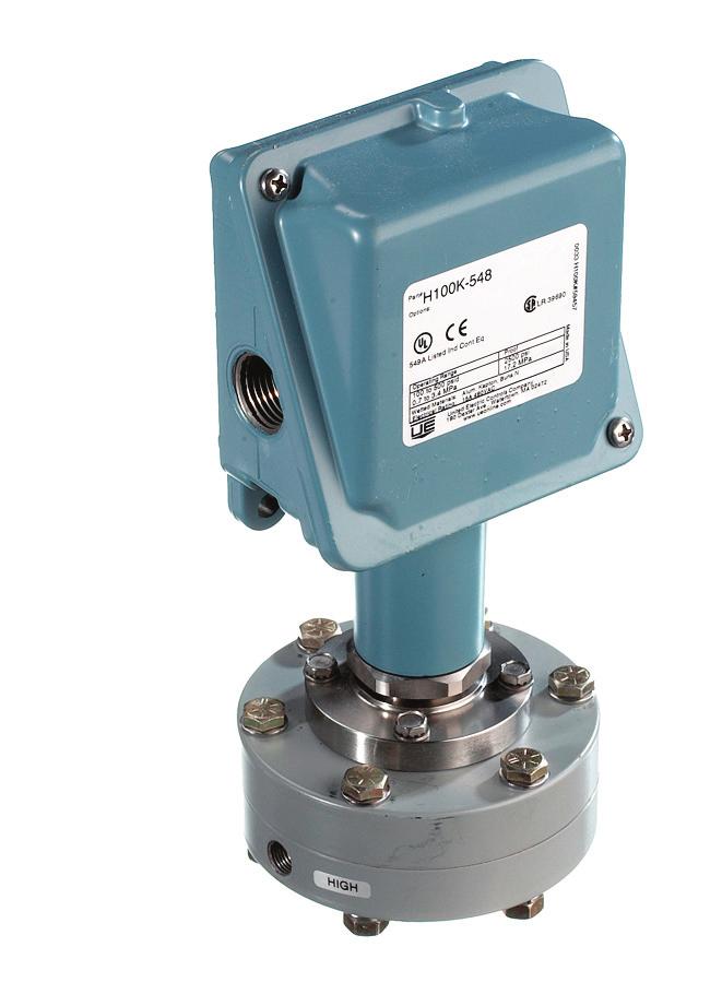 connection Pump switch models with wide adjustable deadband Clam shell design