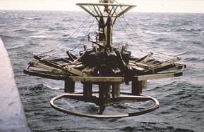 multi boxcorer Hyperbenthos sledge [18] The benthic carriage drags a net over the sea floor.