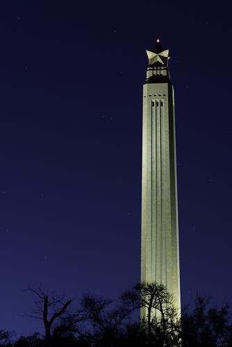 The monument is topped with a 220-ton star that commemorates the site of the Battle of San Jacinto, the decisive