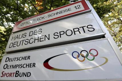 Public sports administration Self-Government of Sports National level Federal ministry of the interior Sports committee of the German Bundestag German Olympic Sports Confederation 62 National Sport
