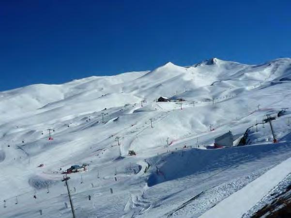 oldest ski resort in South America. It is surrounded by snowy peaks that rise to 5 000 metres above sea level. The resort has a few odd 5-person T-bar lifts, unique in the world.