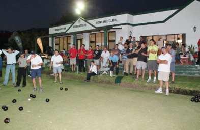 Raakskoot / Toucher Nov 2014 p15 WHY I DO NOT PLAY BOWLS From Take Gras / Vat Gras, Newsletter of Sables Bowls, April 2014 Ifall into the age group 30-50 and I am a business executive.