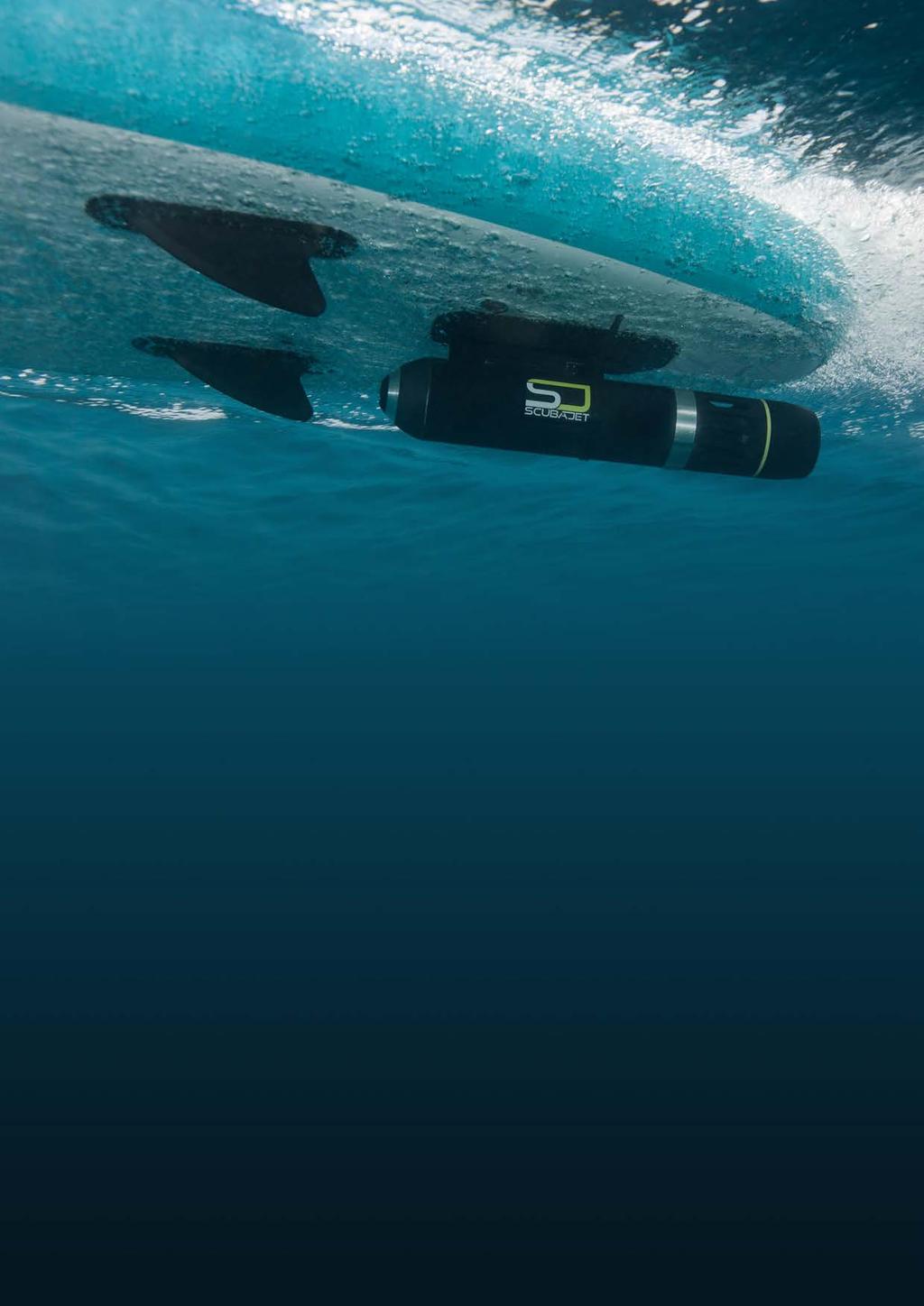 6. USING THE SCUBAJET ON YOUR SUP You are now able to extend your SUP board and enhance it with water jet power. With your SCUBAJET finbox adapter, you lift your SUP board onto the next level.