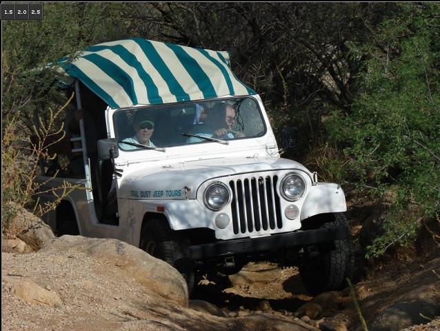 Jeep Rally Jeep Rally & Margarita Bar 3 ½ Hour Activity 4 Hour Activity On a desert rally, each Jeep forms a team (up to 6 People) to navigate the trail, answer desert trivia questions, find fool s
