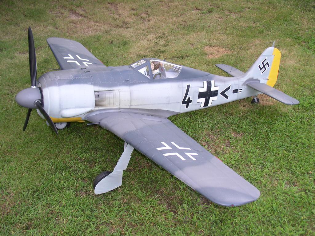 The Phoenix FockeWulf FW-190 Part 1 (rebuilding) By: Roy Vaillancourt Overview: This is the story of the resurrection, rebuilding and restoration of my latest Focke Wulf FW-190.