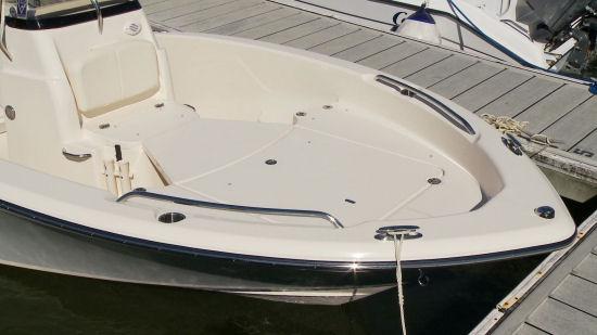 the bow option, they ll turn the entire foredeck area into the staple of any family boat the sun pad. This is the place to relax and get some sun, whether the 191 CE is underway or not.