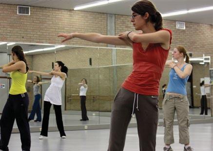 Modern dance focuses on expresson, where body movements, deas and emotons are central.