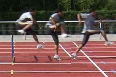 Sprint Hurdles Technique runs 69 Take off CLEARANCE LANDING LANDING PHASE Coaches should: Objective To make a fast transition to running. Technical characteristics Landing leg is stiff.