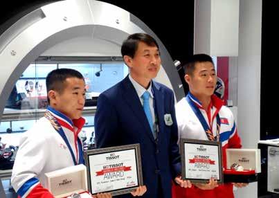 DPRK weightlifters Om Yun-chol