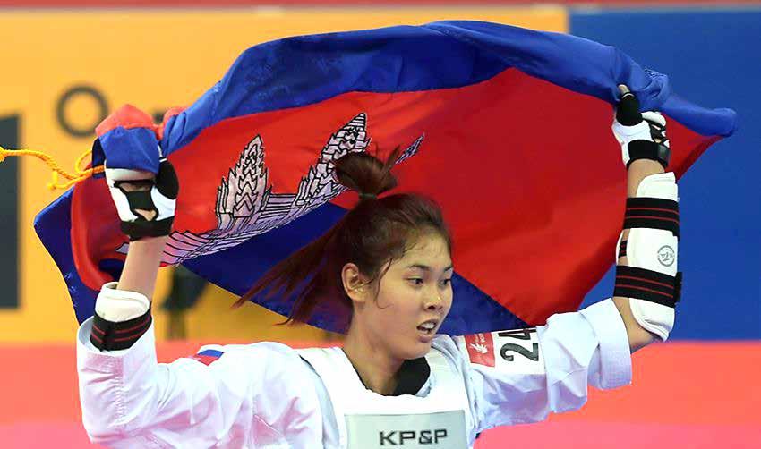 Vision 2014 produces Asian Games gold T he ambitious Vision 2014 programme run by the OCA and Incheon Metropolitan City produced a golden result at the Incheon Asian Games when Cambodia s Sorn