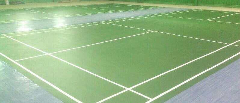 Sports Synthetic Court 1 Badminton Synthetic Court GAMA Badminton court is rectangular Surfaces and with shock absorption of 56.9% and with thickness of 3 mm divided into halves by a net.