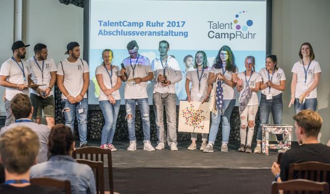 Our training camps: Talentakademie Ruhr The Talent Academy gives students from grade 9 the possibility to discover, together