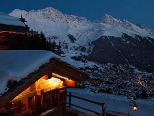 Monday January 26, 2015 Ski the best of the 4 Vallées surrounding Verbier. Enjoy local Valais specialties for dinner followed by a fun night sledding experience. 7:00 a.m. 8:30 a.m. (*S) Breakfast at the hotel.