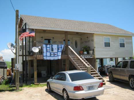 110 a b Figure 2: Homes sampled on the Bolivar Peninsula, Texas, following Hurricane Ike s inundation of the peninsula in September, 2008. (a).