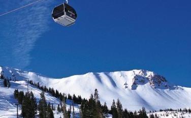 org Snowboarding & Skiing All levels welcome Mammoth Mountain Weekend Trips Week - Long Destination Trips Social & Recreational Events Pr