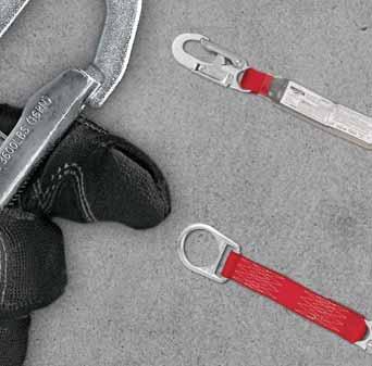 (6kN) gated hooks for added safety and security on the jobsite.