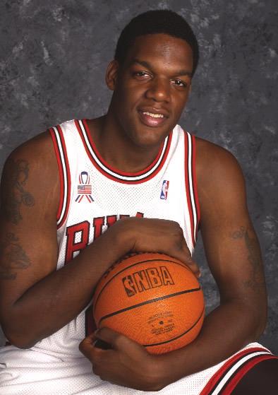 #2 EDDY CURRY CHICAGO BULLS Position: Height/Weight: Years Pro: Born: High School: 2 EDDY CURRY Center 6-11/285 Rookie December 5, 1982 in Harvey, IL Thornwood HS, South Holland, IL (early entry