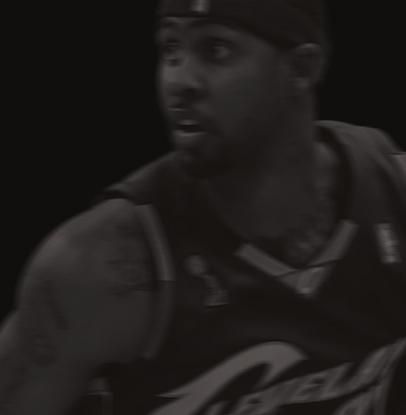 35 32larry HUGHES GUARD Height >> 6-5 Weight >> 185 DRAFTED >> Selected in the first round (eighth overall pick) of the 1998 NBA Draft by the Philadelphia 76ers ACQUIRED >> Signed as a free agent on