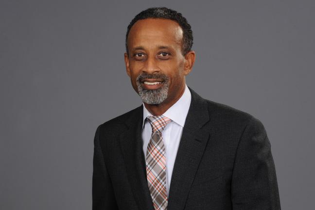 KENNY BROOKS Teams Kenny Brooks was named the seventh head women s basketball coach at Virginia Tech on March 28, 2016.