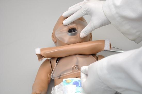 Replace the ribs in the chest cavity, on top of the disposable airway.