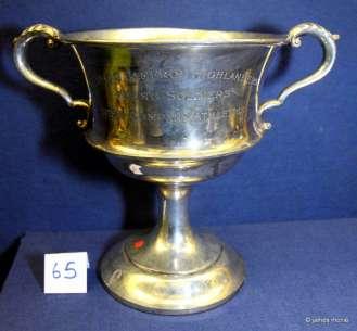 D65 Two Handled Cup 1 Bn Queen s Own Highlanders