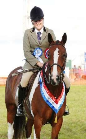 Class 147 MIXED HEIGHTS OPEN WORKING HUNTER PONY Height Sections: Ponies not exceeding 13hh - Jumps not exceeding 2 3 Ponies exceeding 13hh but not exceeding 14hh - Jumps not exceeding 2'6" Ponies