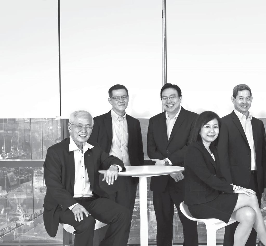 #MEMBANGUNNEGARA Ahli Majlis Berdiri, dari kiri ke kanan Yap Seng Chong Ahli [Seksyen 8(1)(g) Dipilih] Huang Shze Jiun Ahli [Seksyen 8(1)(g) Dipilih] Dato Gan Ah Tee