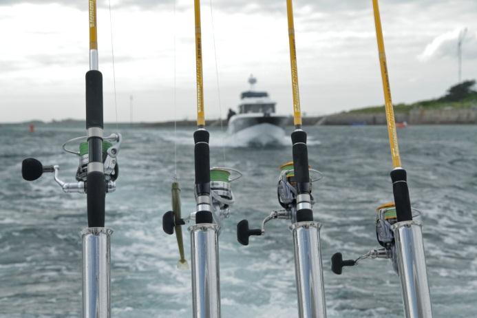 Equipped with the latest LOWRANCE 12 and 7 HDS touch screens, HD transducers and structure scans, the Barracudas benefitted from the best chart material currently available on the