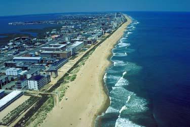 discontinuities induce concentrated offshore rip currents Ocean City, Maryland Longshore Transport & 3 Longshore sediment transport CERC Formula (as presented in text) various iterations and