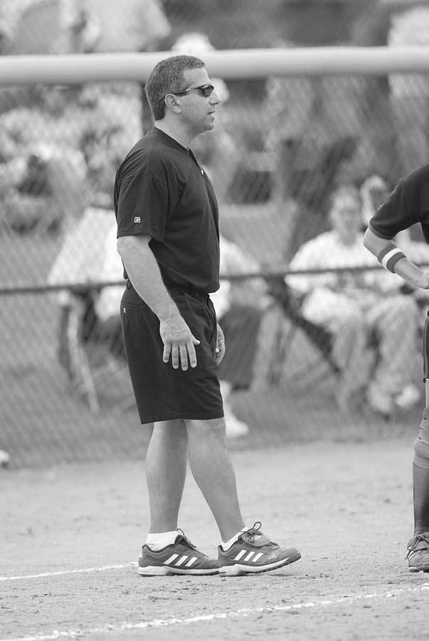 2006 DePaul Softball Media Guide The Coaches & Staff Eugene Lenti...10 Liz Bouck...13 Lindsay Chouinard...13 Tim Lang.