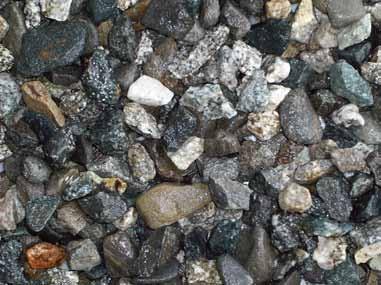 BAGGED ROCK Crushed Gravel Dry wet Crushed Gravel is an intriguing blend of rough granite and quartz stones.