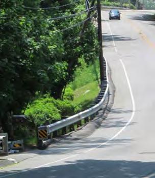 Chapter III MOBILITY OVERVIEW OF SUSSEX COUNTY, ISSUES AND OPPORTUNITIES On Lakeside Blvd. a steep slope on the other side of the guardrail is a constraint for Complete Streets strategies.