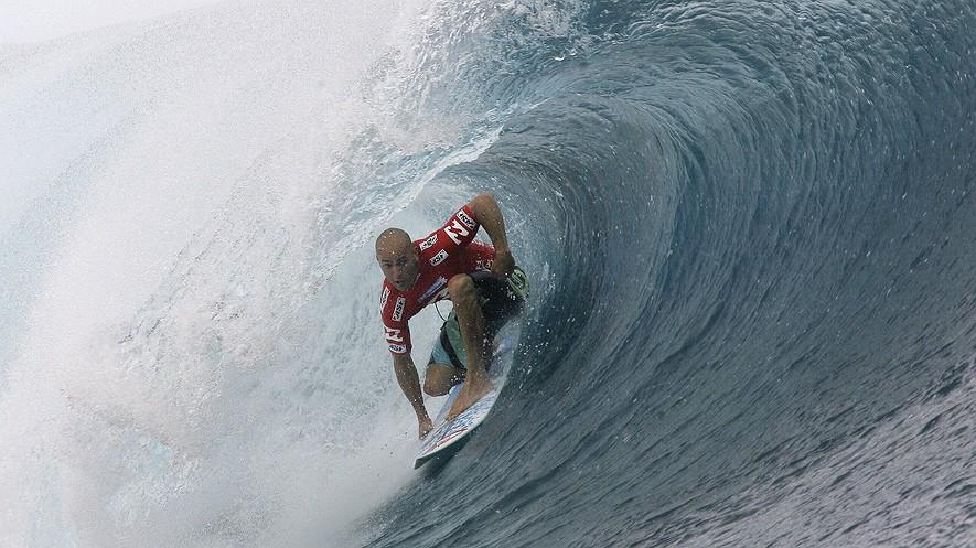 Surfers dream of the perfect wave, and inventors try to match the ocean By Los Angeles Times, adapted by Newsela staff on 05.24.16 Word Count 791 Surfer Kelly Slater of the U.S. rides a wave in the Billabong Pro Tahiti surfing tournament on May 13, 2008.