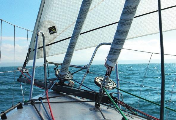 FACNOR is a company specialized in furling systems and offer different ranges of products as headsail furlers, code 0 and gennaker furlers, batten cars. Facnor offer performed range of custom furlers.