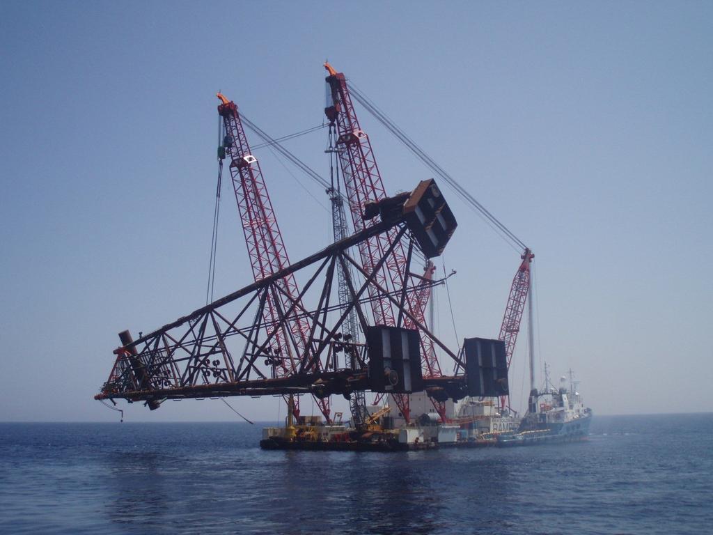 c) Lift-Float Up-ending Figure 10: Double Hook Lifting Operation by Rambiz HVL (12) This installation method would also require a horizontal transportation of the Jacket to the site.