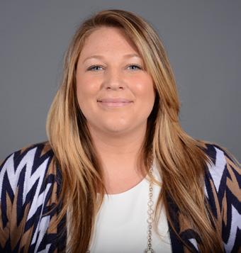 Following graduation, Jones became a graduate assistant for Villanova and then an assistant coach at Morehead State from 2013-14. Year Overall Pct. Conference Pct. Postseason 2005-06 20-10.667 13-5.